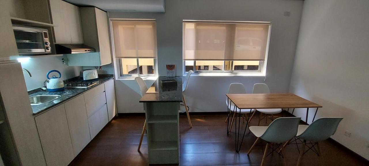 Departamento Con Cochera Muy Bien Ubicado En Ciudad Mendoza Esterno foto