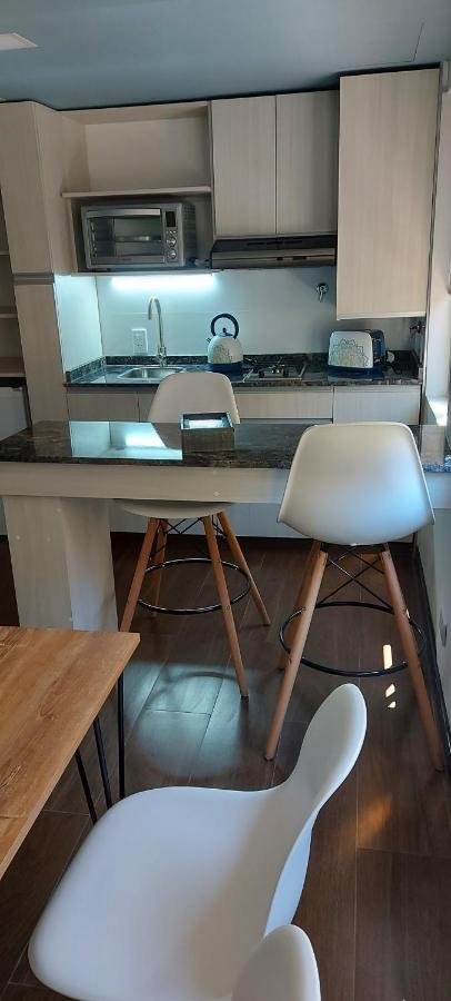 Departamento Con Cochera Muy Bien Ubicado En Ciudad Mendoza Esterno foto