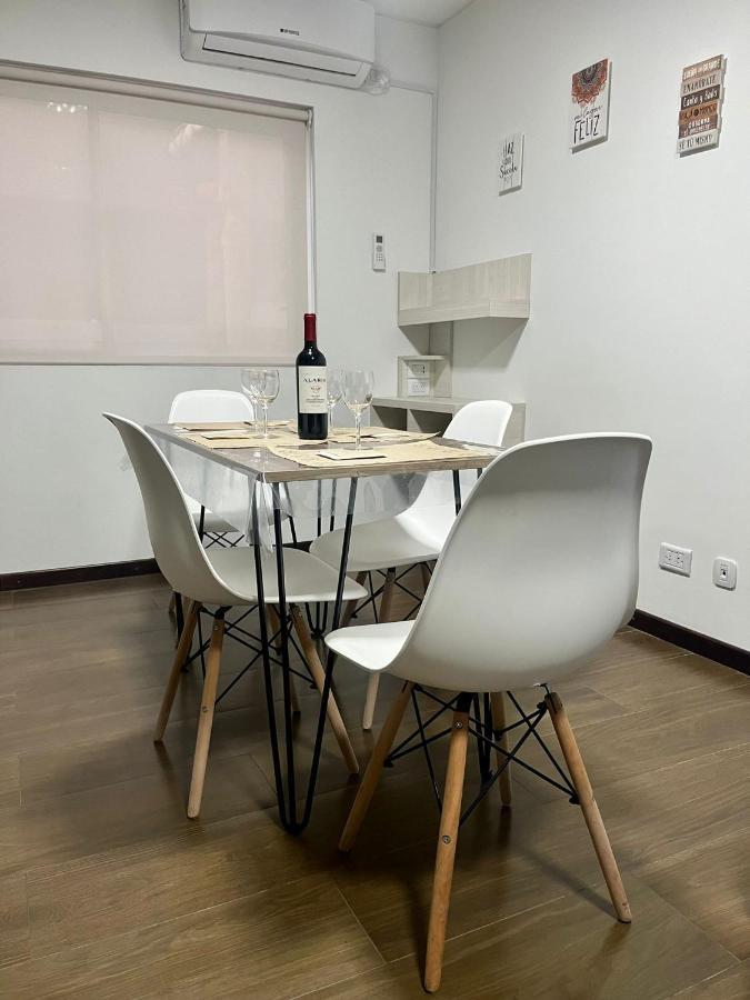 Departamento Con Cochera Muy Bien Ubicado En Ciudad Mendoza Esterno foto